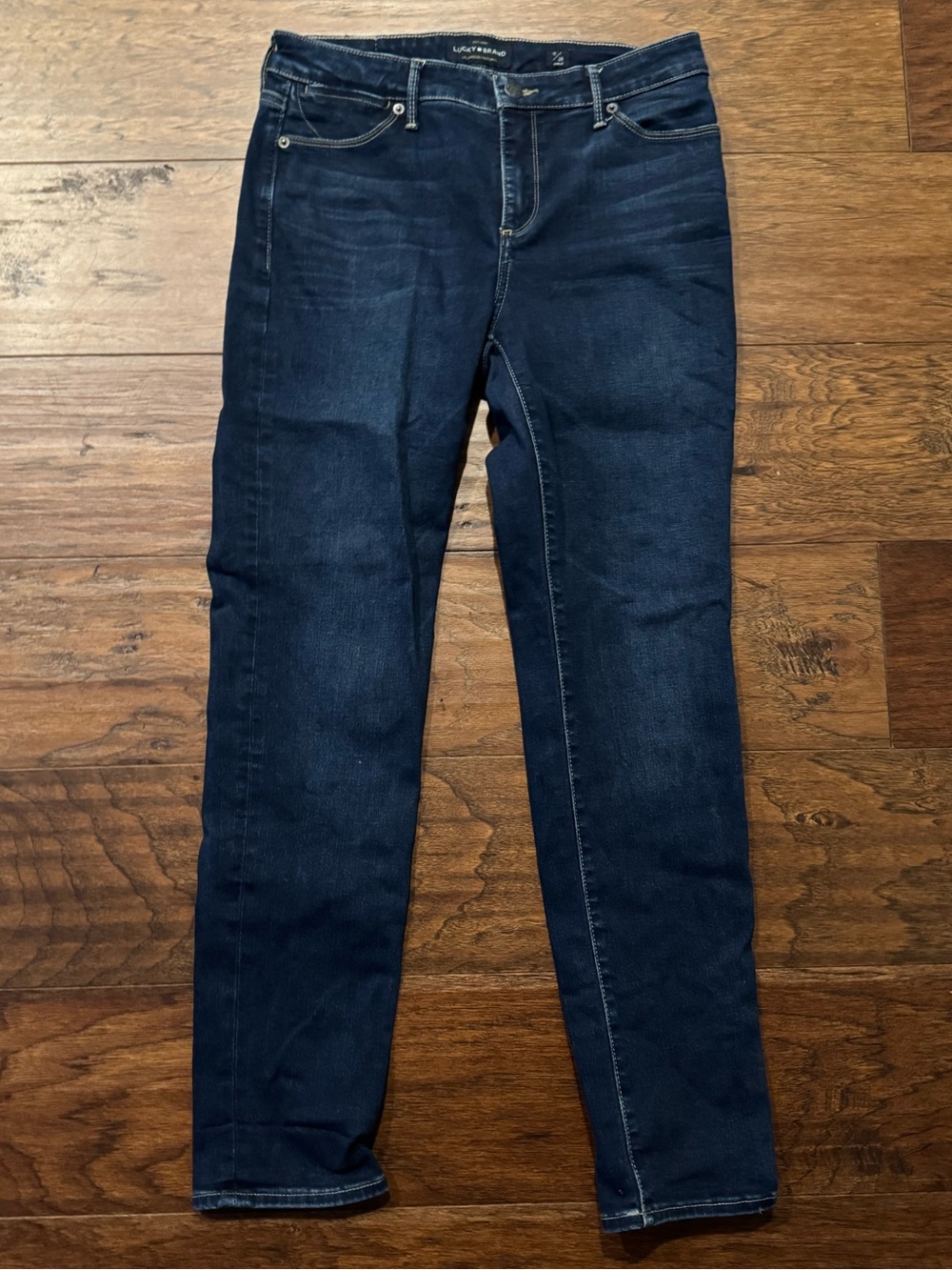 Lucky Brand Dark Wash Women's Skinny Jeans